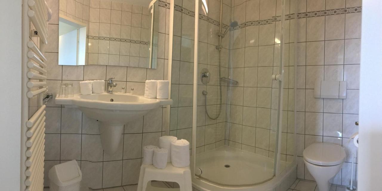 Restaurant Und Hotel Knostmann Hunteburg エクステリア 写真